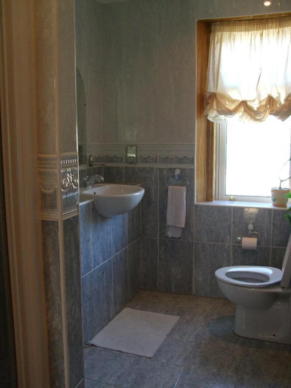 Swan Lake Guest House Edinburgh Oda fotoğraf